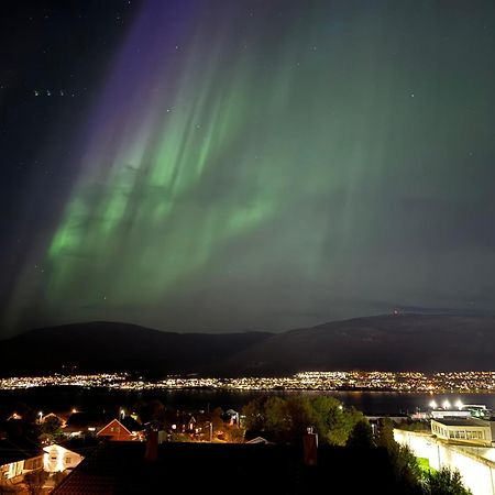 Arctic Retreat - Spacious Apartment Next To Amazing Nature Tromsø Exterior foto