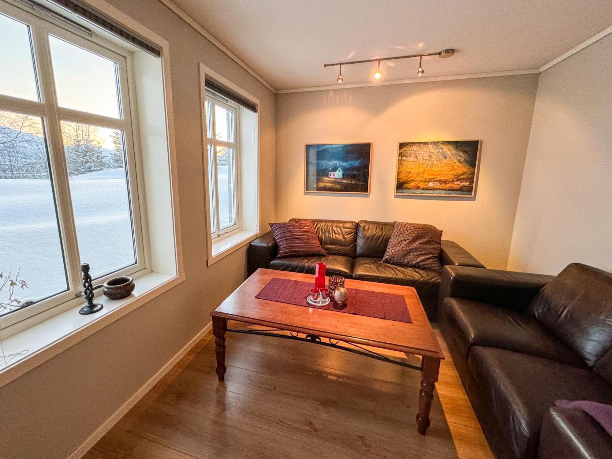 Arctic Retreat - Spacious Apartment Next To Amazing Nature Tromsø Exterior foto